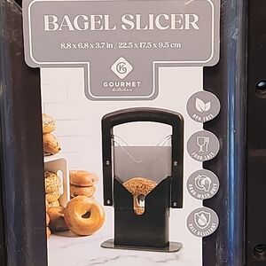 Black Bagel Slicer